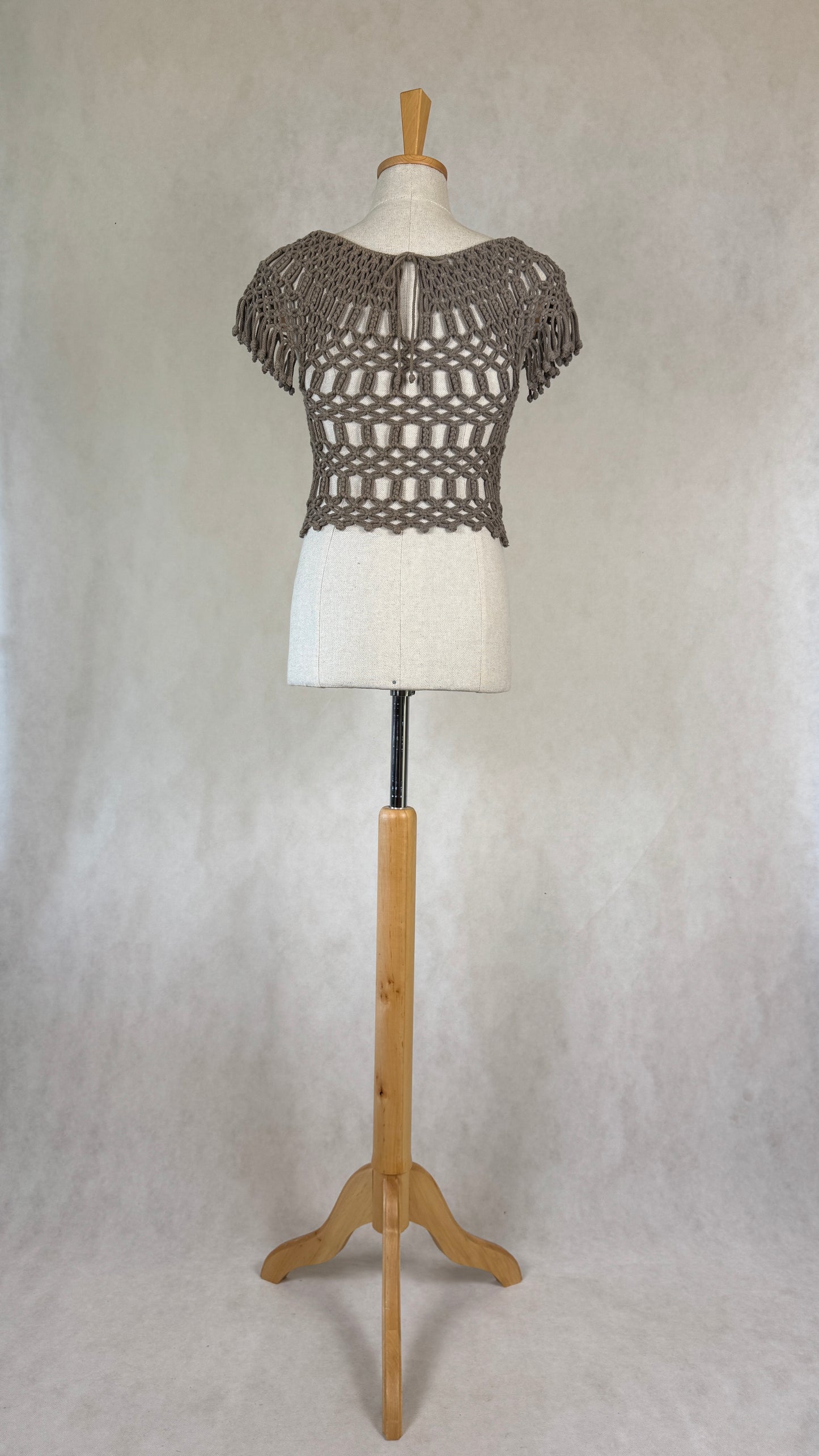 Top Sunny z frędzlami